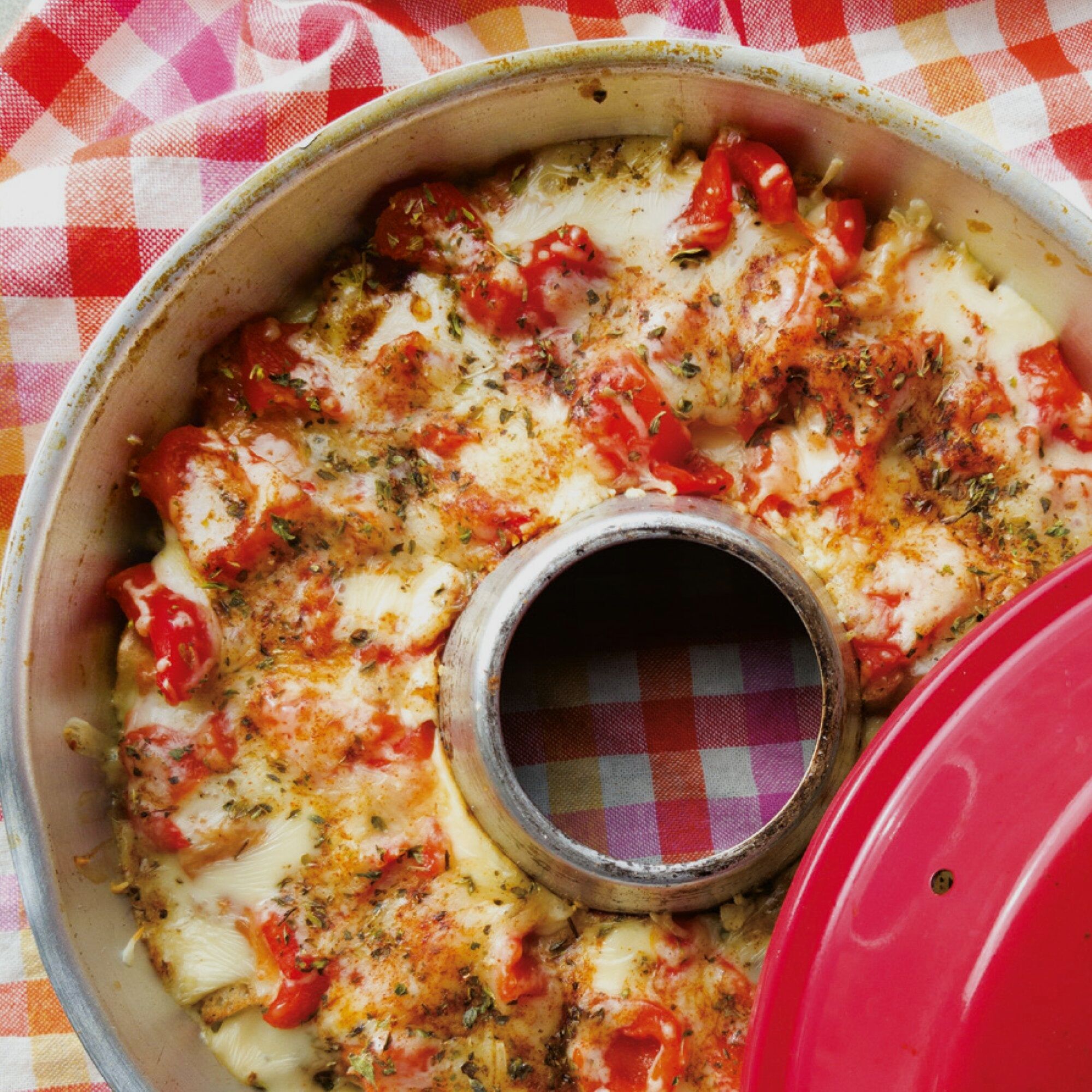Przepisy One Pot Szybkie i Łatwe – Przepisy na Piekarnik Omnia – Książka Kucharska, zdjęcie 1 z 4