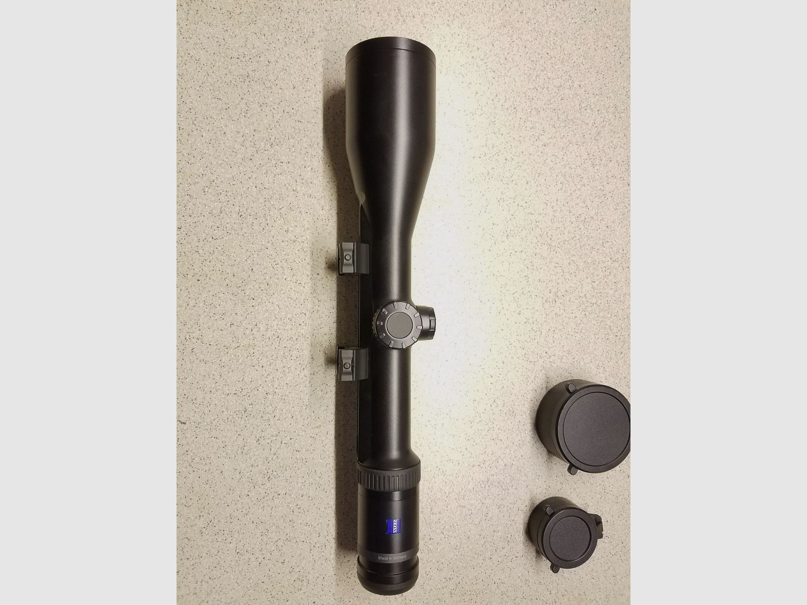 Zeiss HT 3-12 x 56 Victory mit Schiene
