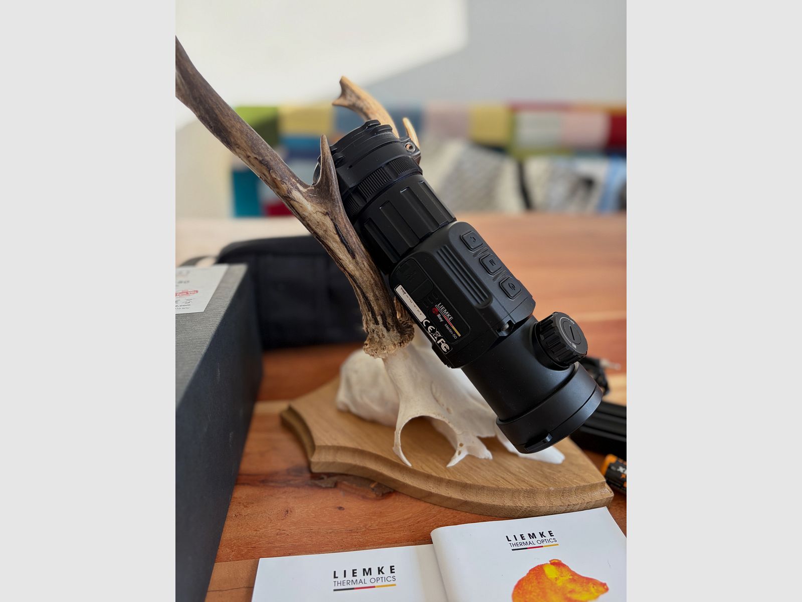 LIEMKE MERLIN 50 V2 dispositivo térmico frontal | estado TOP | 6 baterías + accesorios completos, imagen 9 de 9