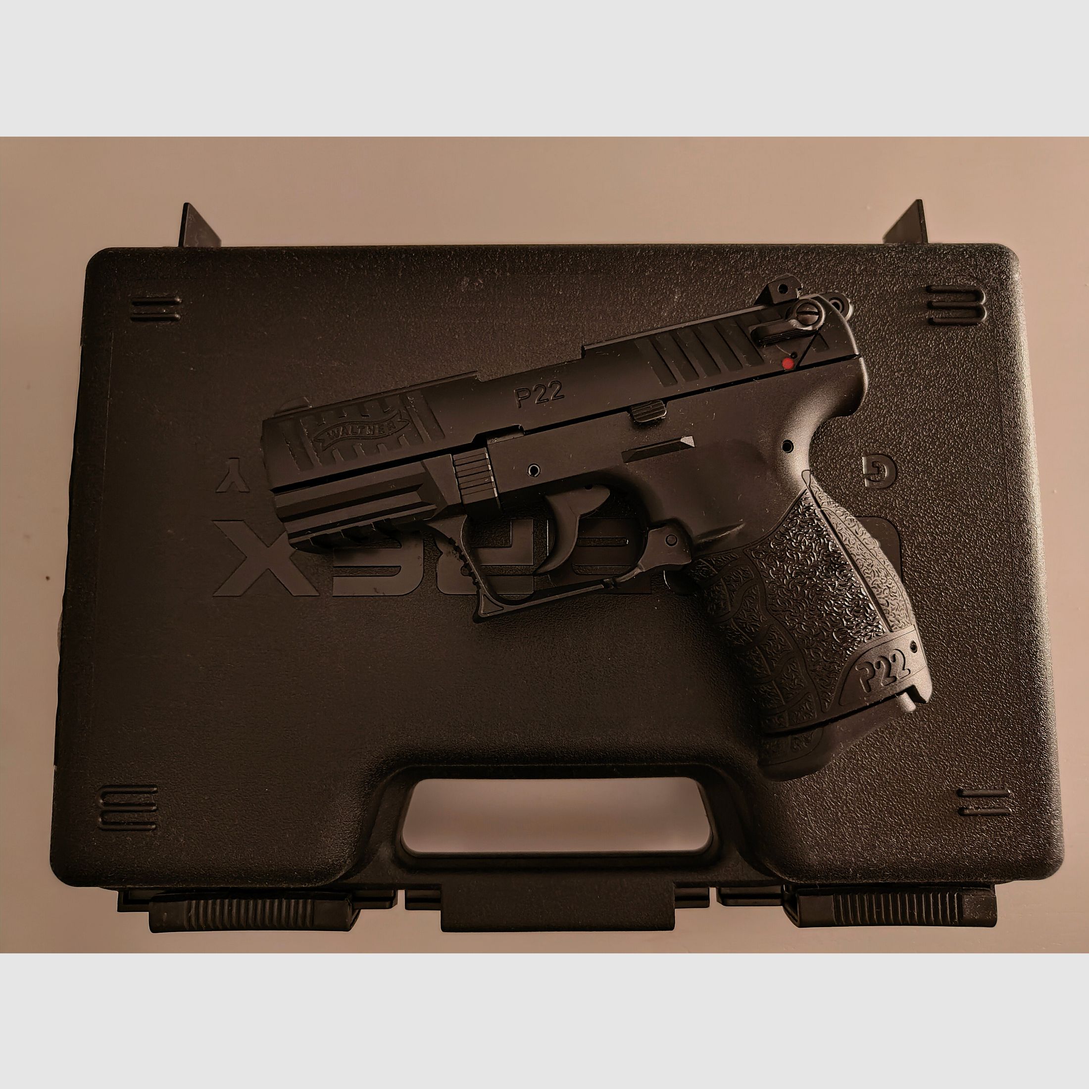 Schreckschusspistole Walther P22Q, neuwertig, Garantie + Rechnung, 9mm PAK!