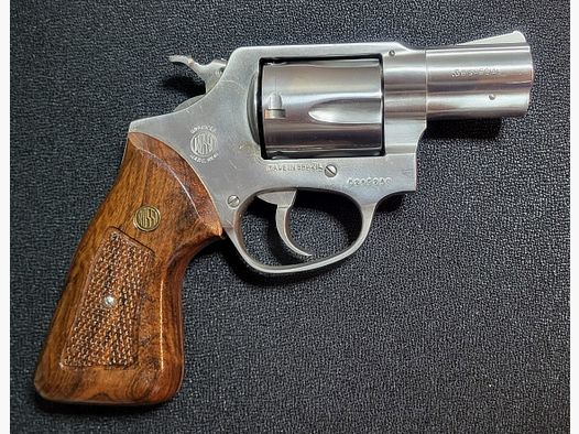 Revolver .38 Spezial von Rossi