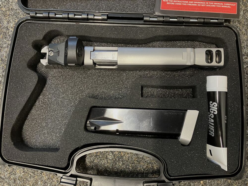 Sig Sauer X-Six P226 Club 30 mit Wechselsystem 9mm Luger