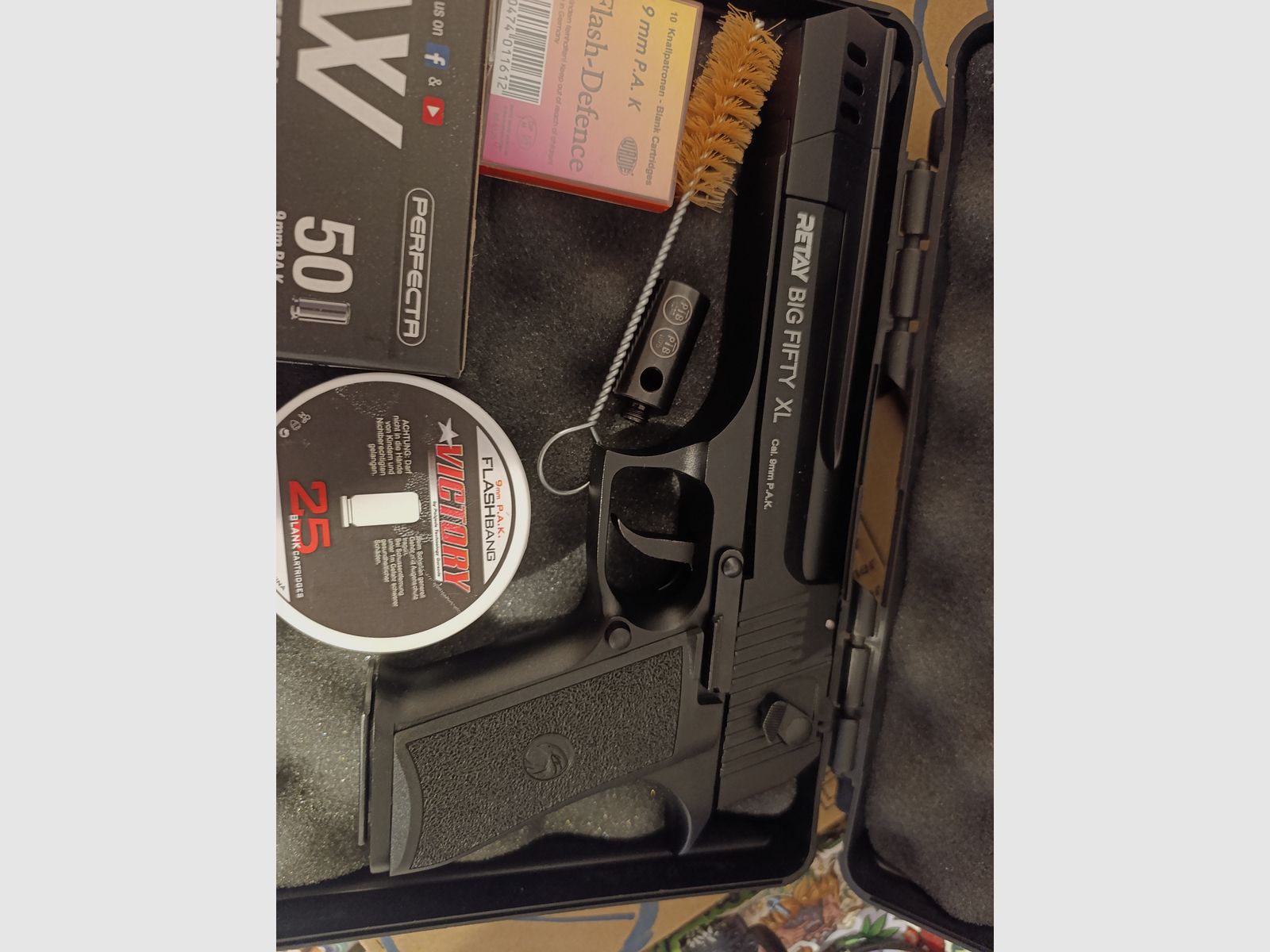Pistolet alarmowy Retay Big Fifty XL (Dessert Eagle)