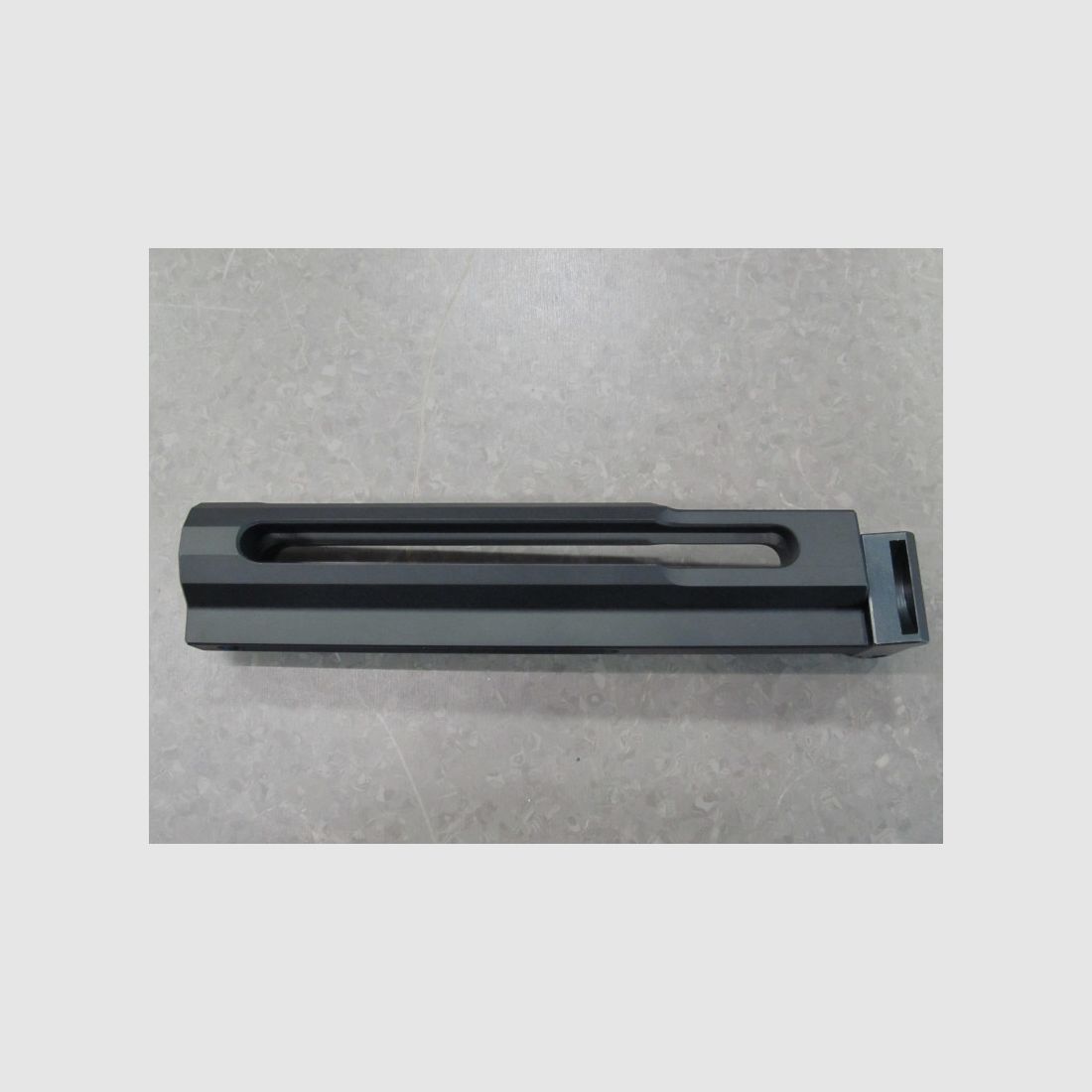 Adaptateur de crosse pliable AK47, image 2 sur 3