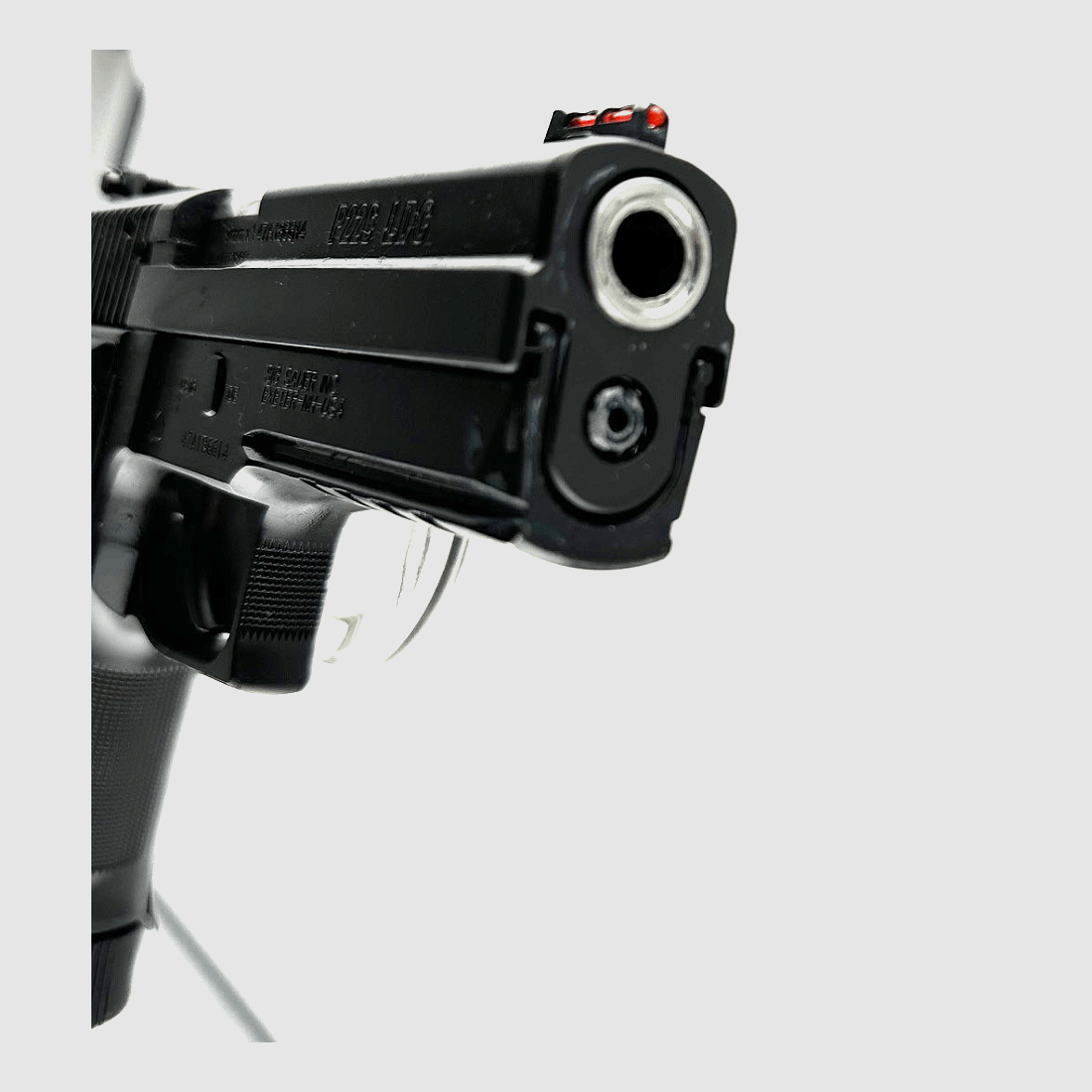 <SIG SAUER P226 LDC 9mmLuger>