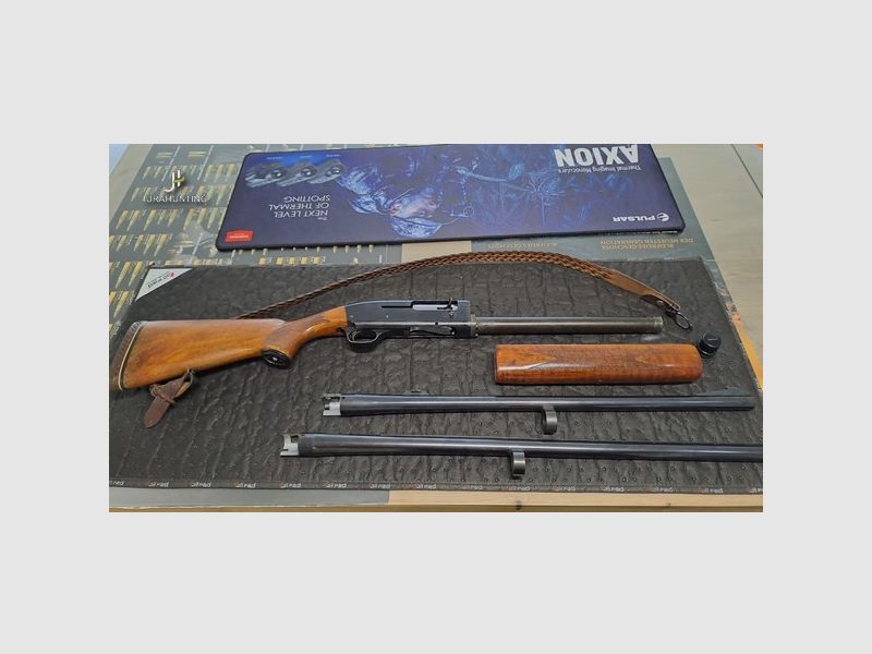 Perfex Selbladeflinte mit Wechsellauf