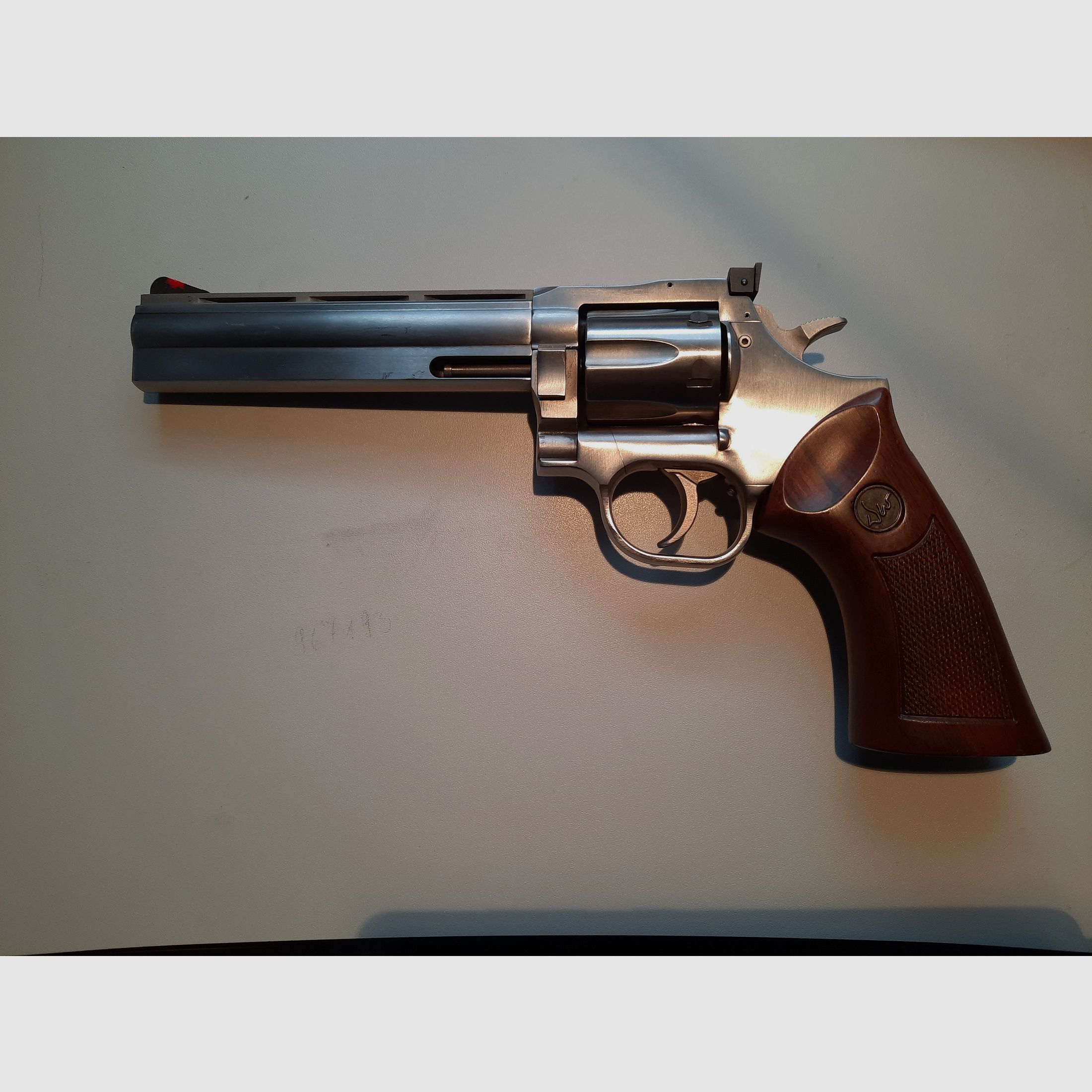 Revolver Dan Wesson Kal. .357 Magnum 6" Lauf + Wechsellauf