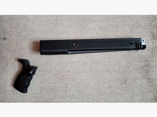 Moderner AC Unity G3 Trapezhandschutz  & Pistolengriff in Schwarz  - Aftermarket Wide Handguard