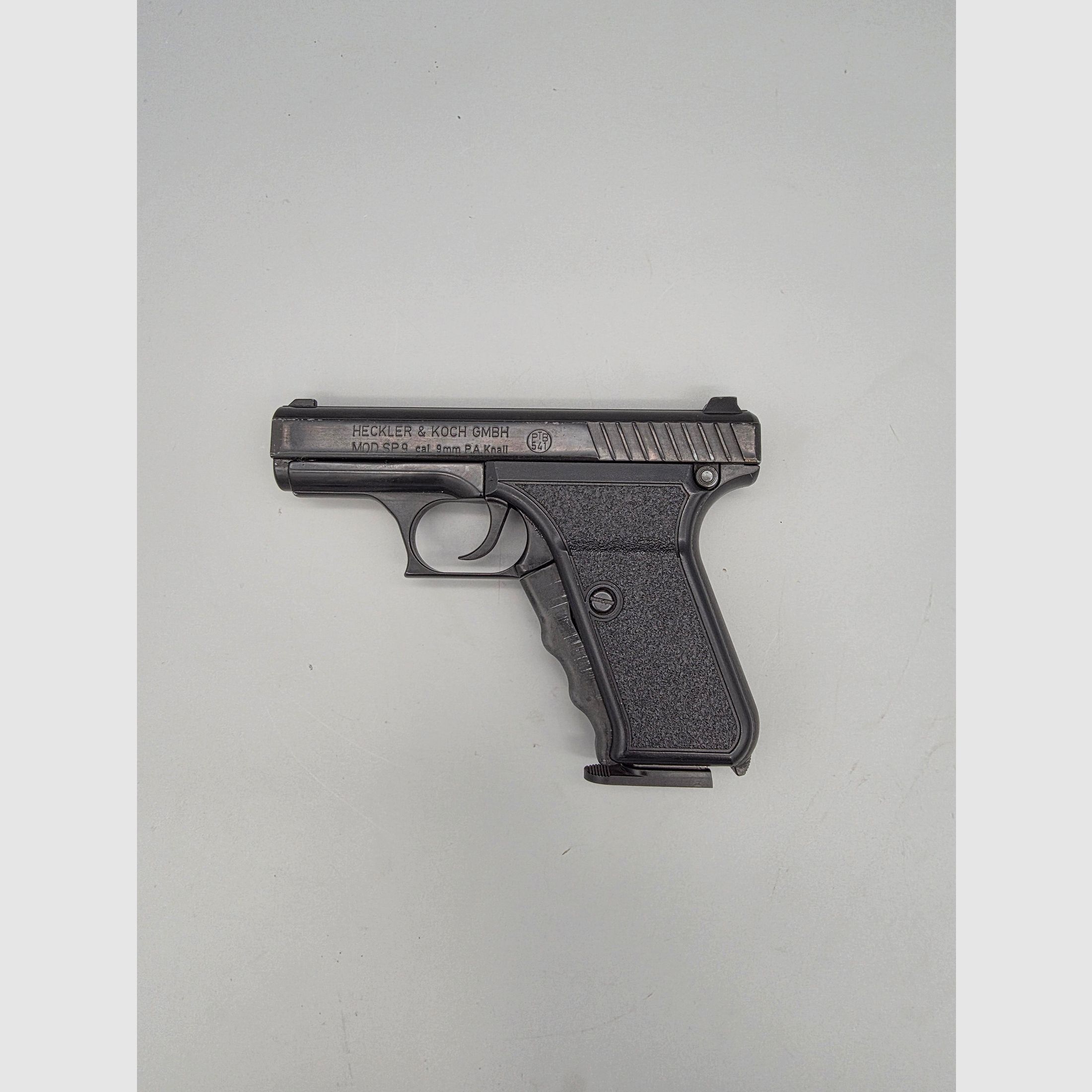 Umarex Heckler & Koch SP9 cal. 9mm PAK Schreckschuss SRS PTB 541 SP 9