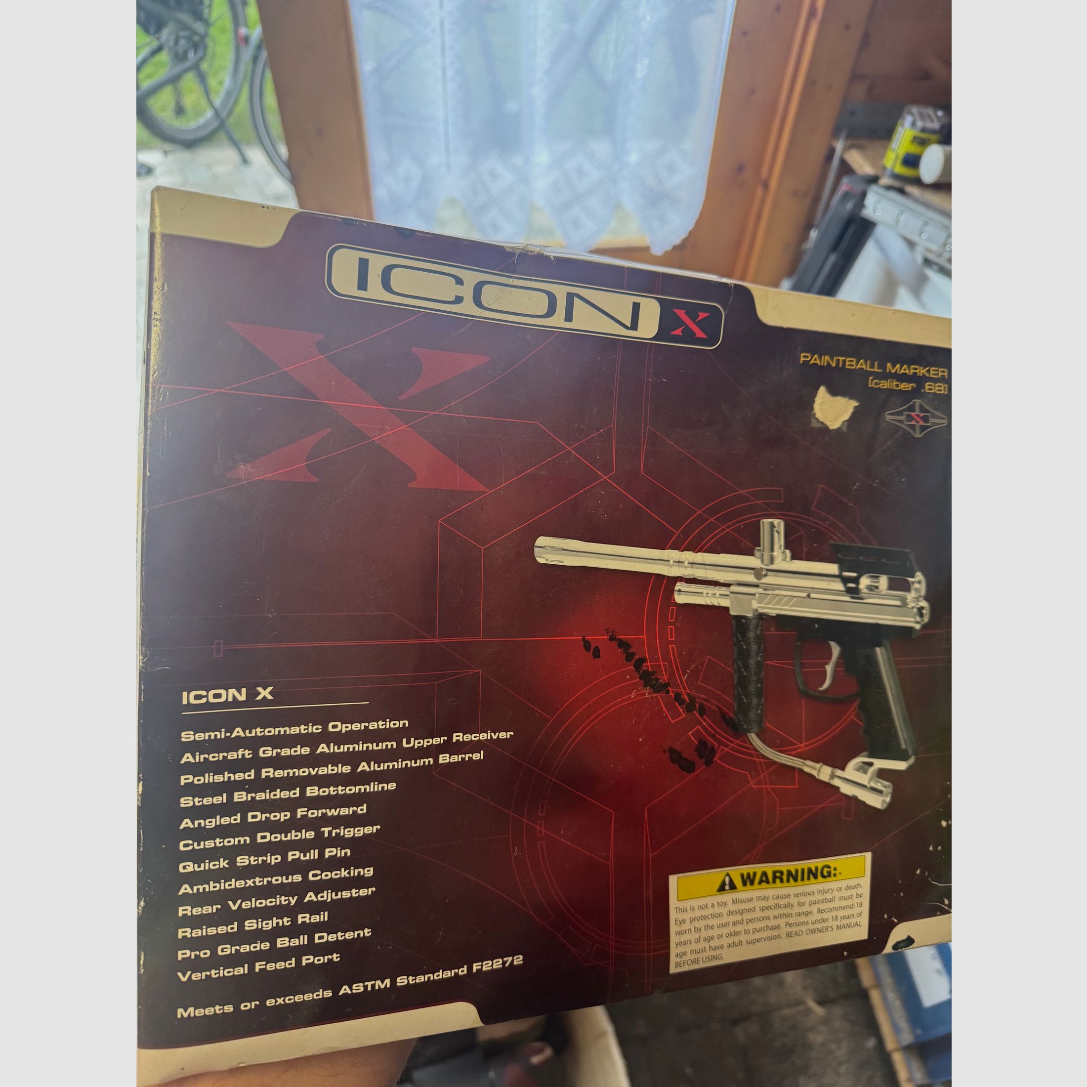 Paintball pistol with some accessories