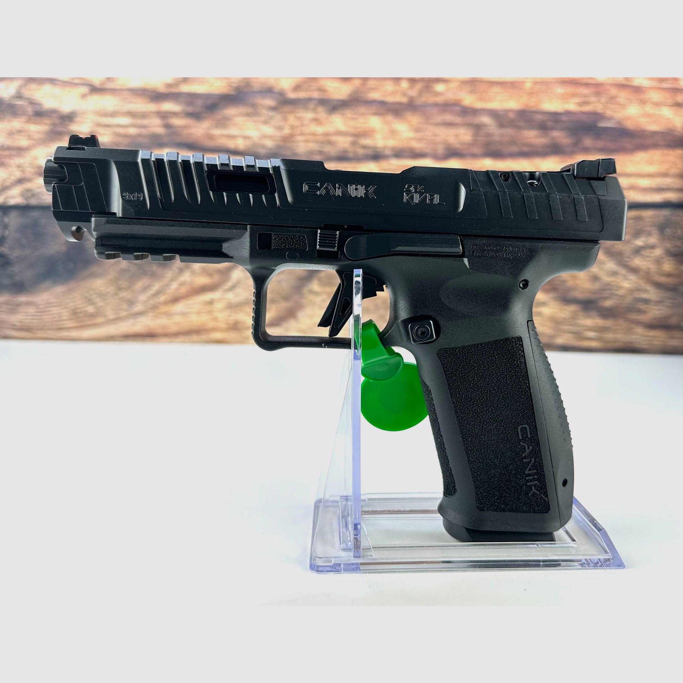 Canik Pistool TP9 SFx Rival Dark Side Kaliber 9x19 inclusief accessoires