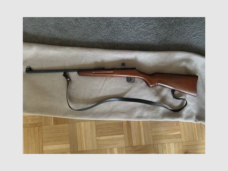 Voere rifle de repetición calibre .22 lfB de un solo disparo caza