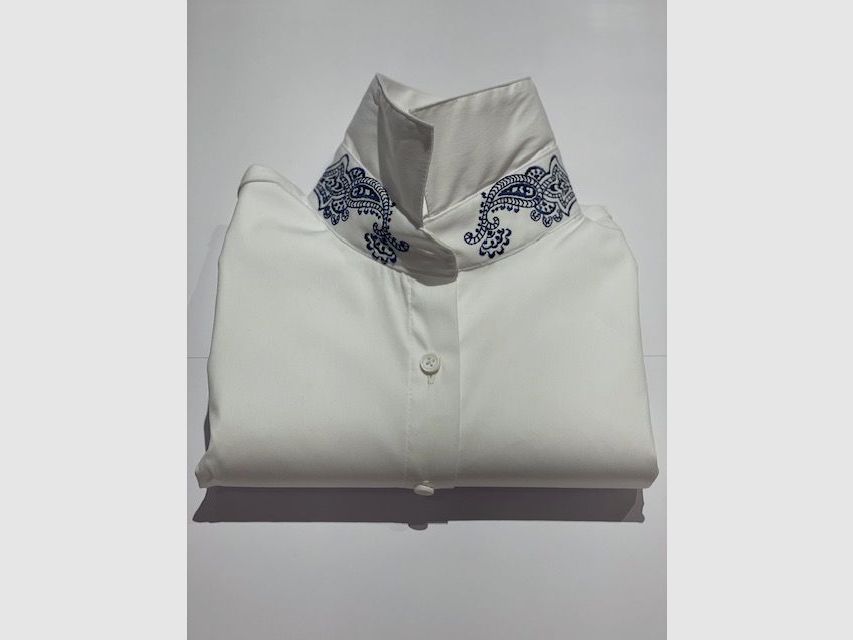 Wallmann Bluse mit Paisley-Stickerei in Dunkelblau, Bild 1 von 2