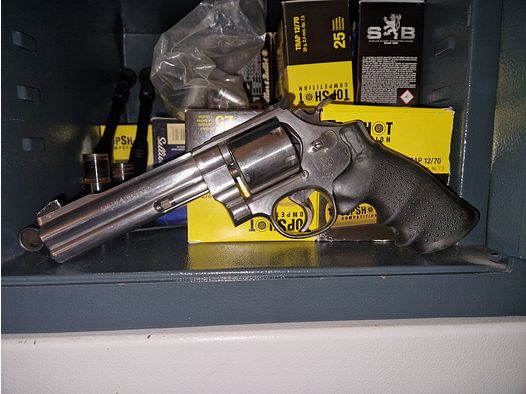 Smith & Wesson S&W 627-1 5,5" .357 Magnum