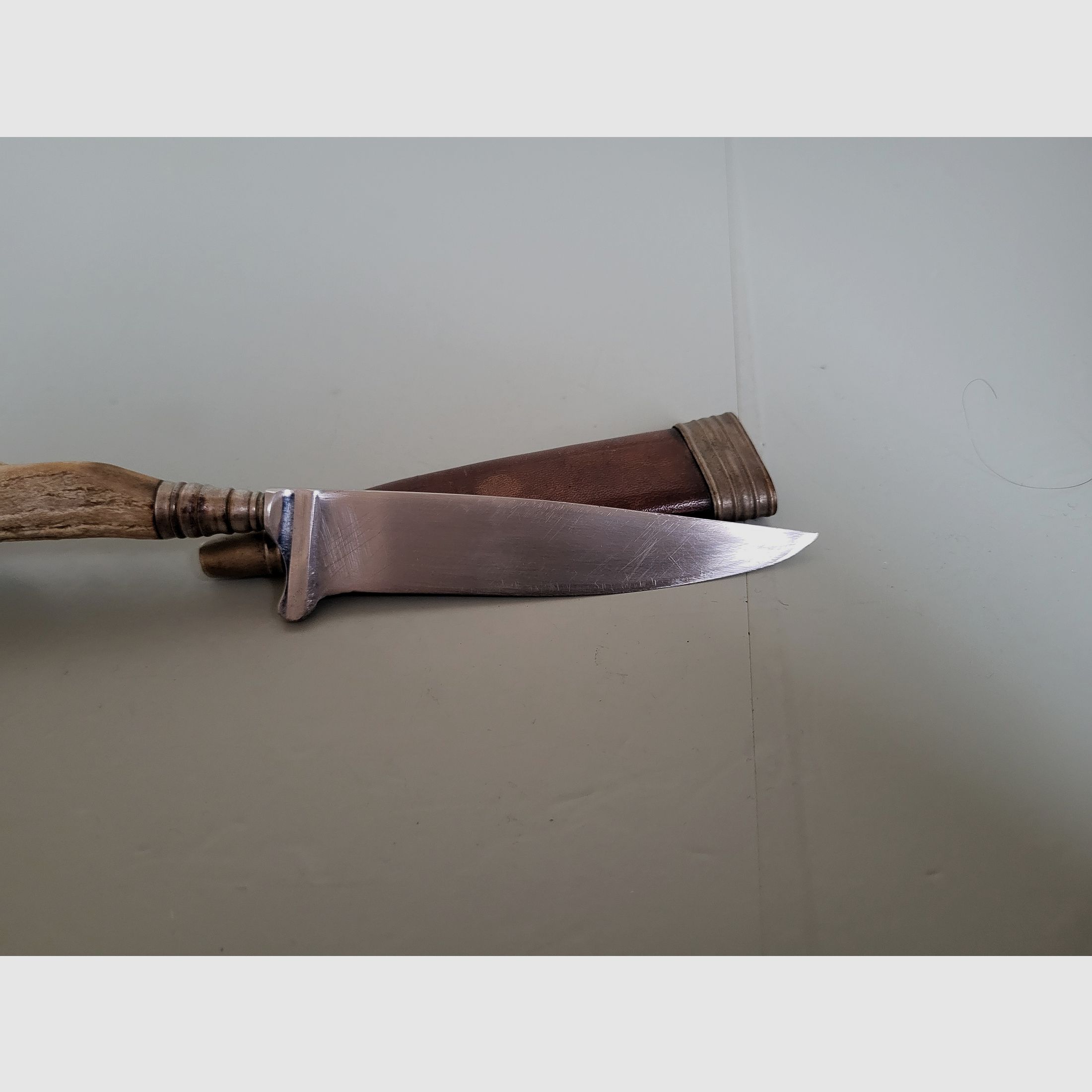 Cuchillo de caza antiguo . A. Küllenberg Solingen GR- años 1925 - Mango de cuerno de ciervo