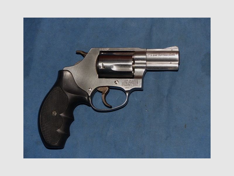 Revolver S&W en acier inoxydable Mod. 60-9 cal. 357 Mag. avec canon de 2,5 pouces TOP