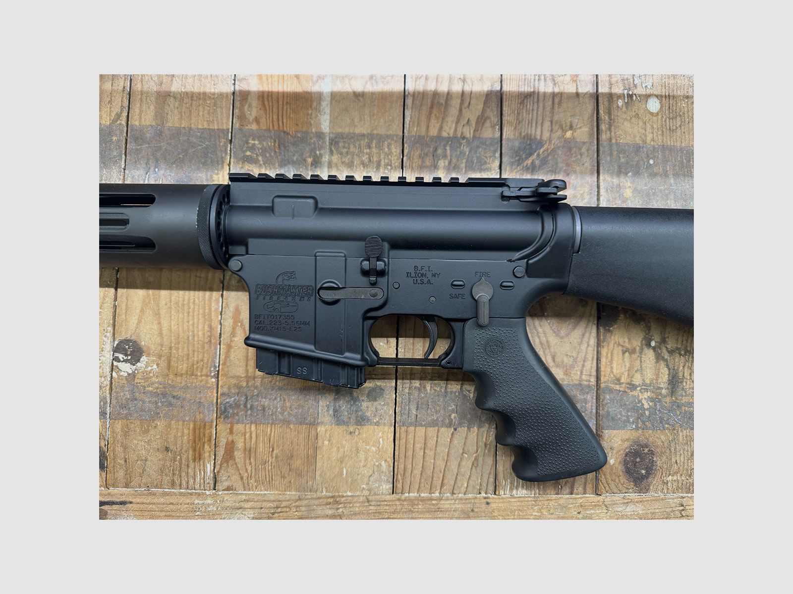 USATO – CARABINA – BUSHMASTER FIREARMS MOD. XM15-E2S cal. 223 Rem., immagine 4 di 6