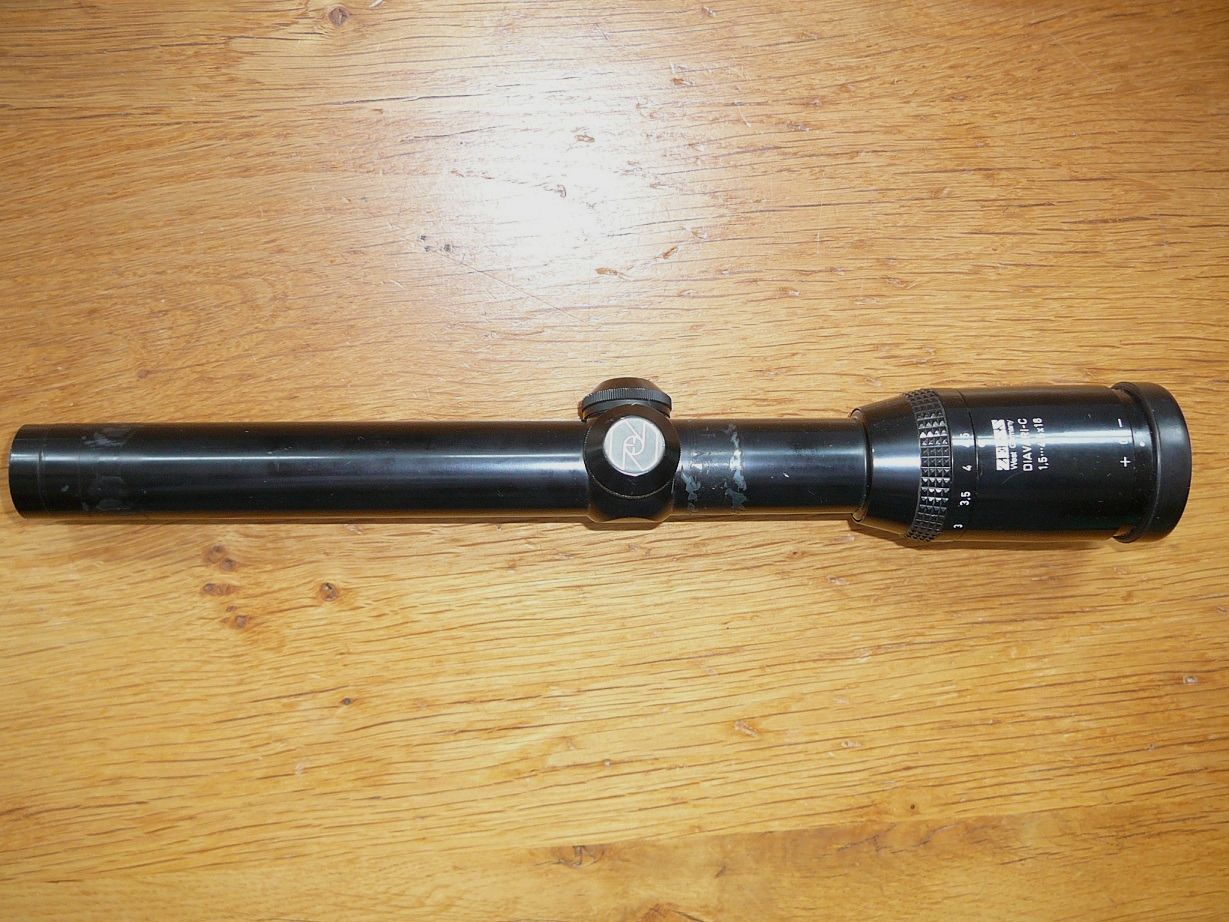 Zeiss Diavari 1.5-4.5x18 riflescope, reticle 11 without rail 25.4mm 1 inch central tube driven hunt riflescope