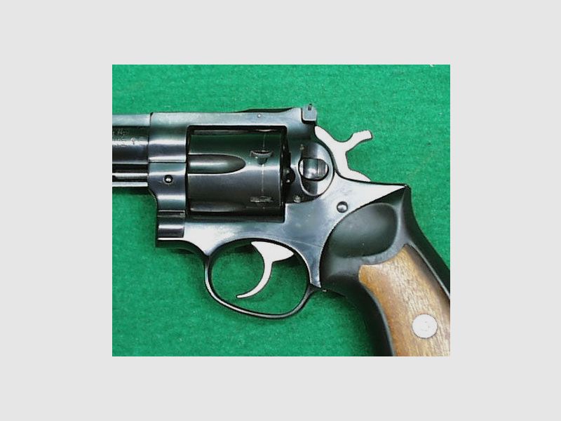 Ruger GP 100 4" Revolver