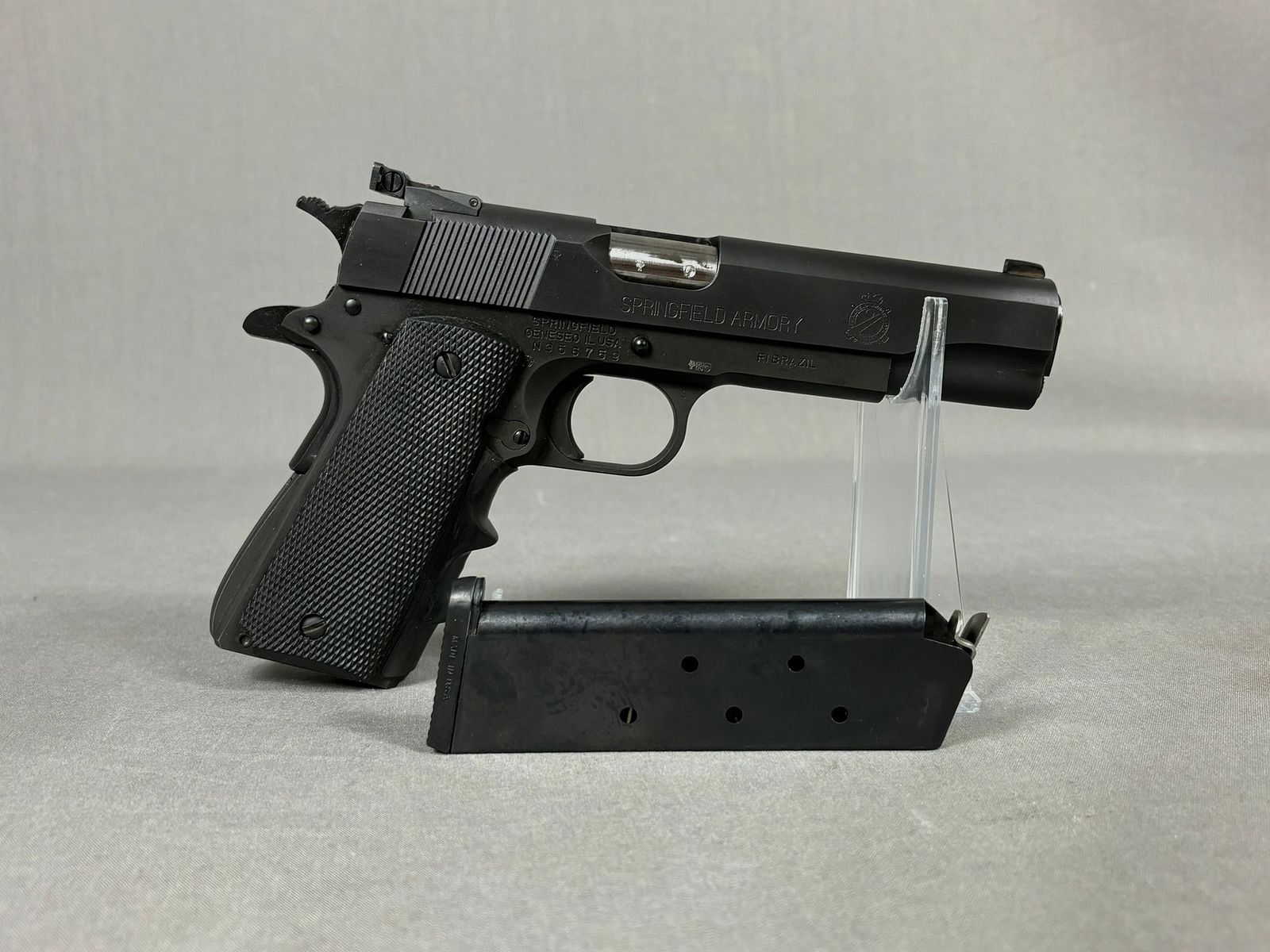 Springfield 1911 - A1 in .45 Auto mit WS in 9 mm Luger