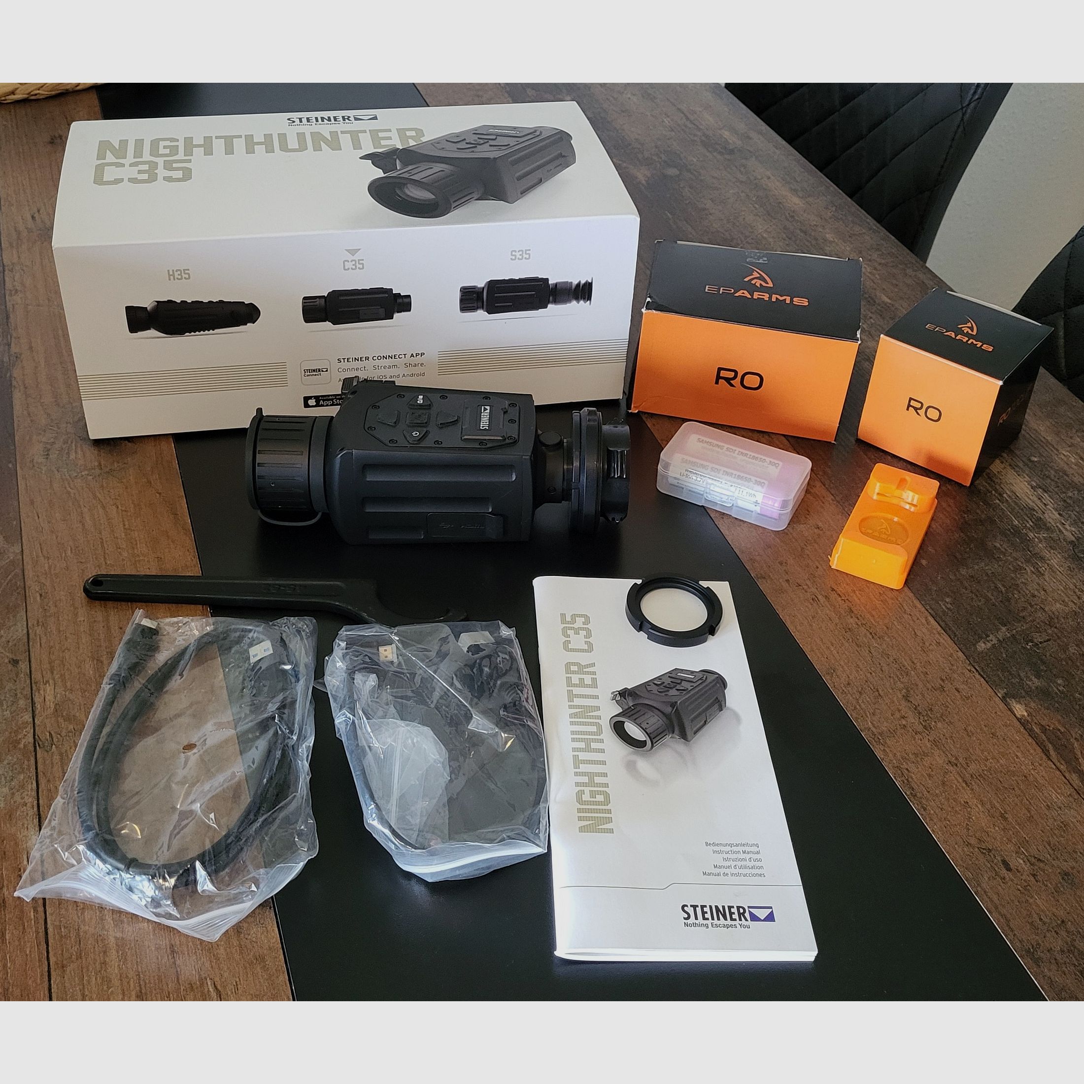 Steiner Nighthunter C35 35mm 640x480 píxeles sensor de 12 µm incluido montaje EP Arms Rotoclip
