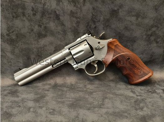 Smith & Wesson S&W 686-6 Target Champion Stainless Matt 6" Cal.357Mag.