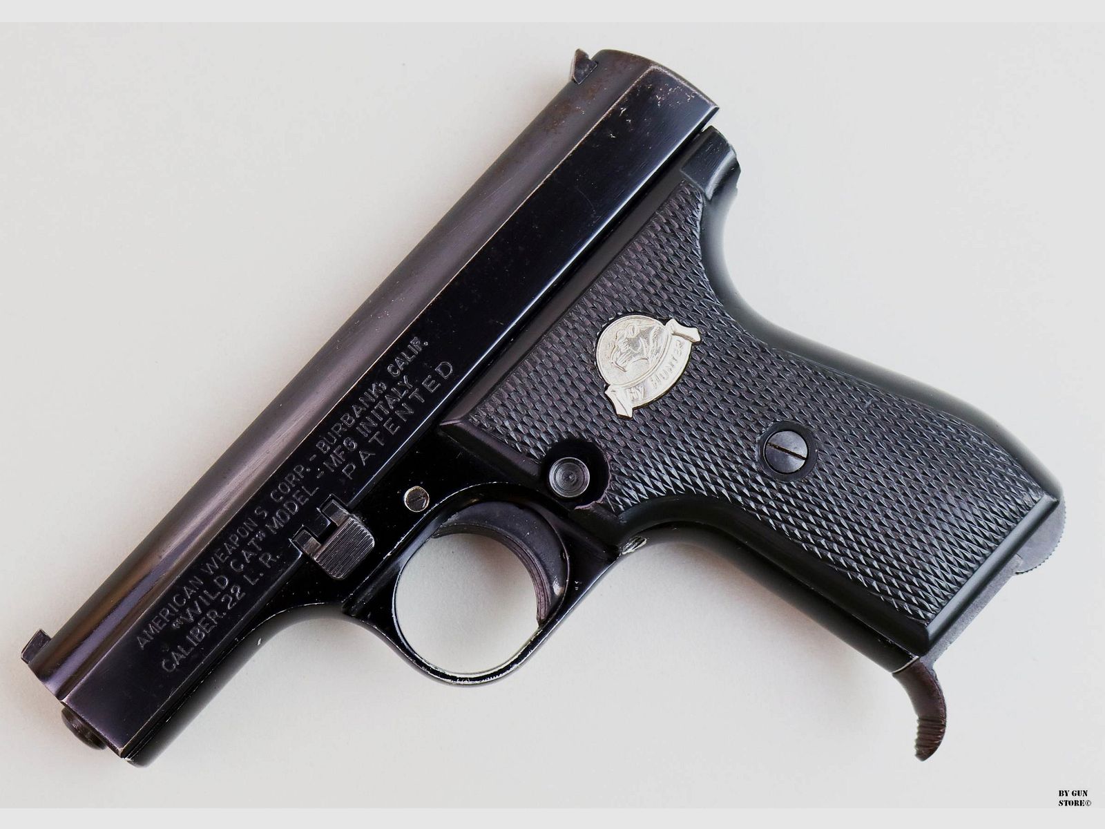 Pistolet American Weapons Corporation (F.lli Serena) mod. Wild Cat cal. 22 L.R. n° de série 26, image 2 sur 12