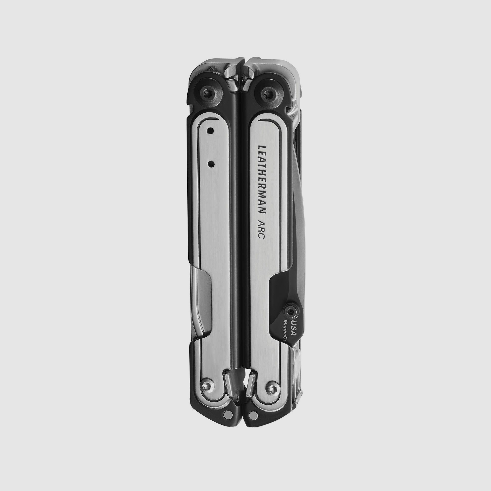 Leatherman ARC Zwart & Zilver, Nylon Holster met Zak, M