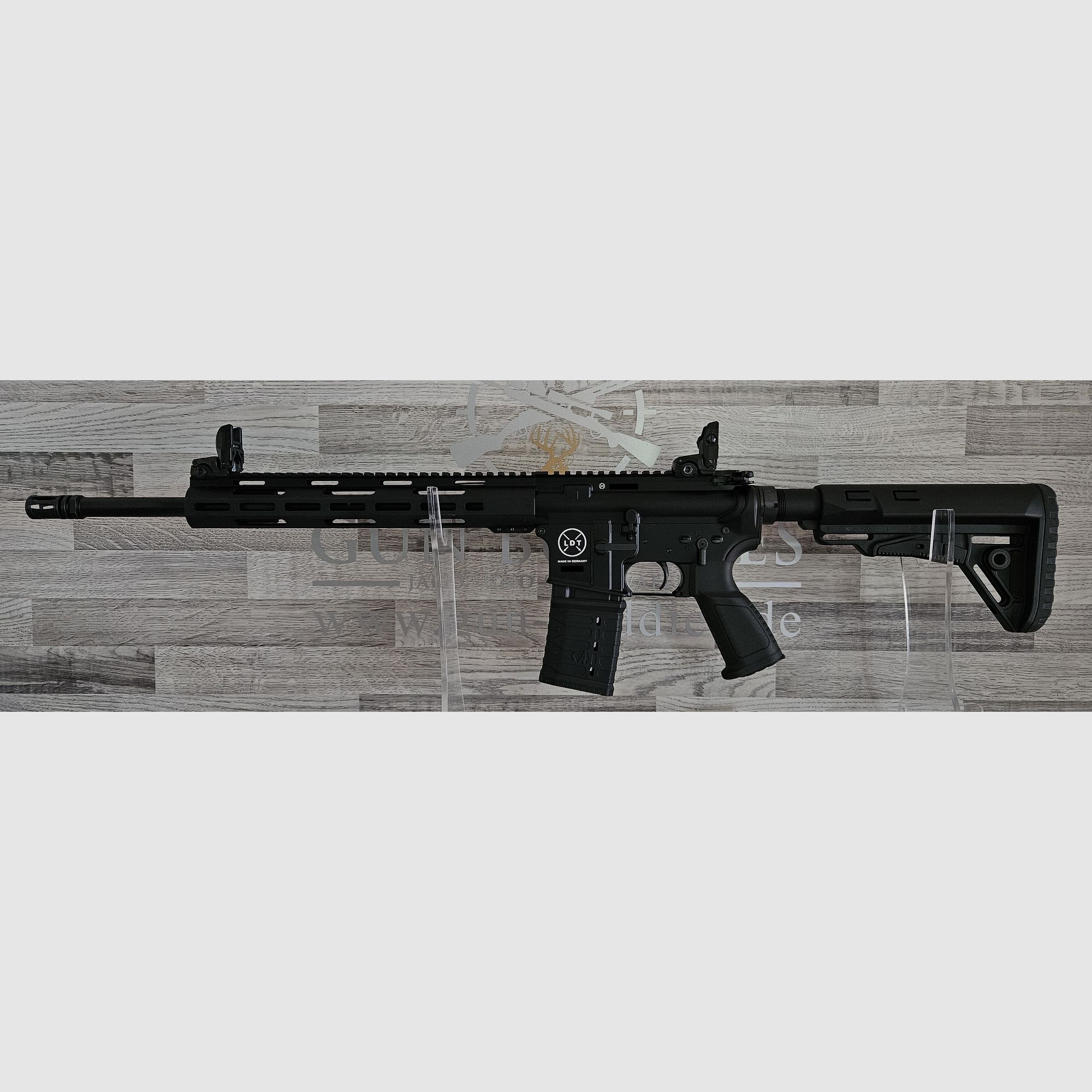 LuxDefTec LDT15 AR15 L5F 16,75" .223Rem à prix spécial - Nouveauté du commerce spécialisé