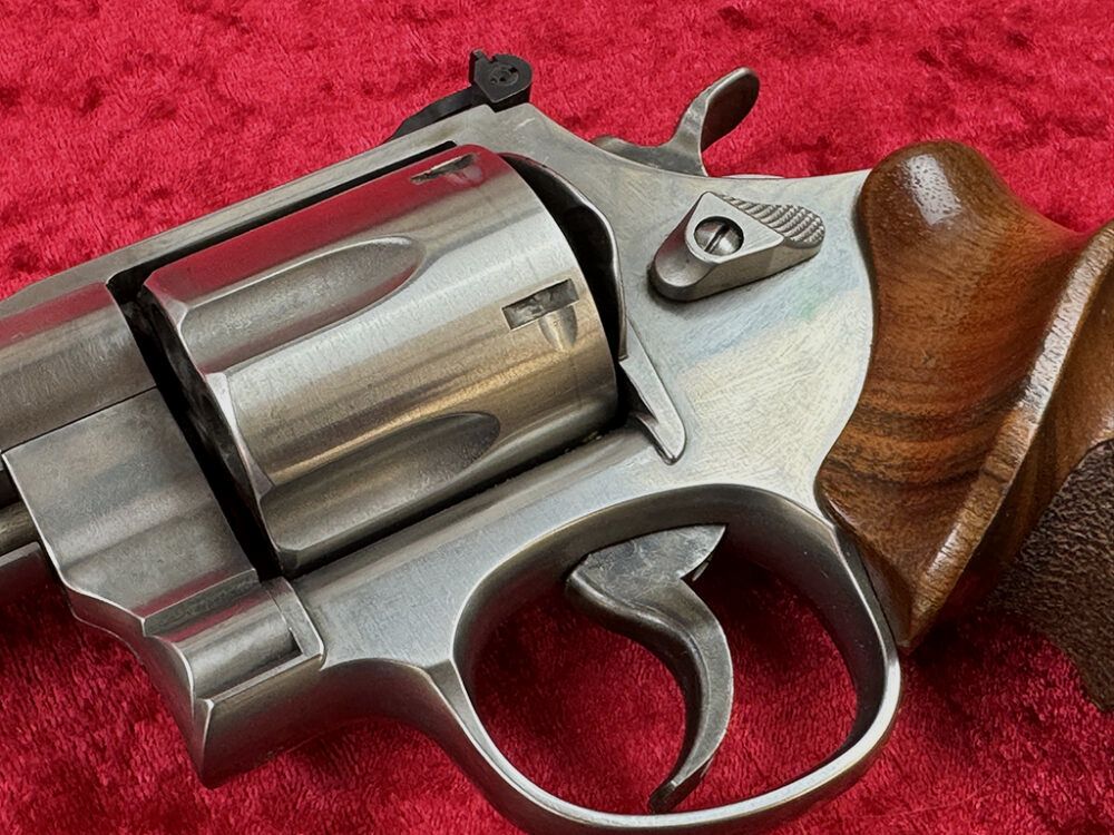 Smith & Wesson 629-5 Classic
