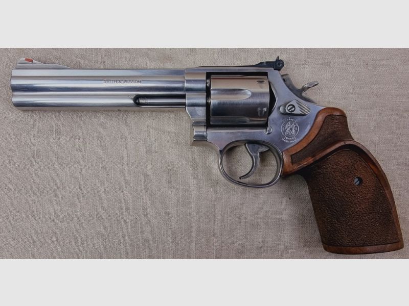 Revolver S&W 686-4 6" .357Mag. 5/1617