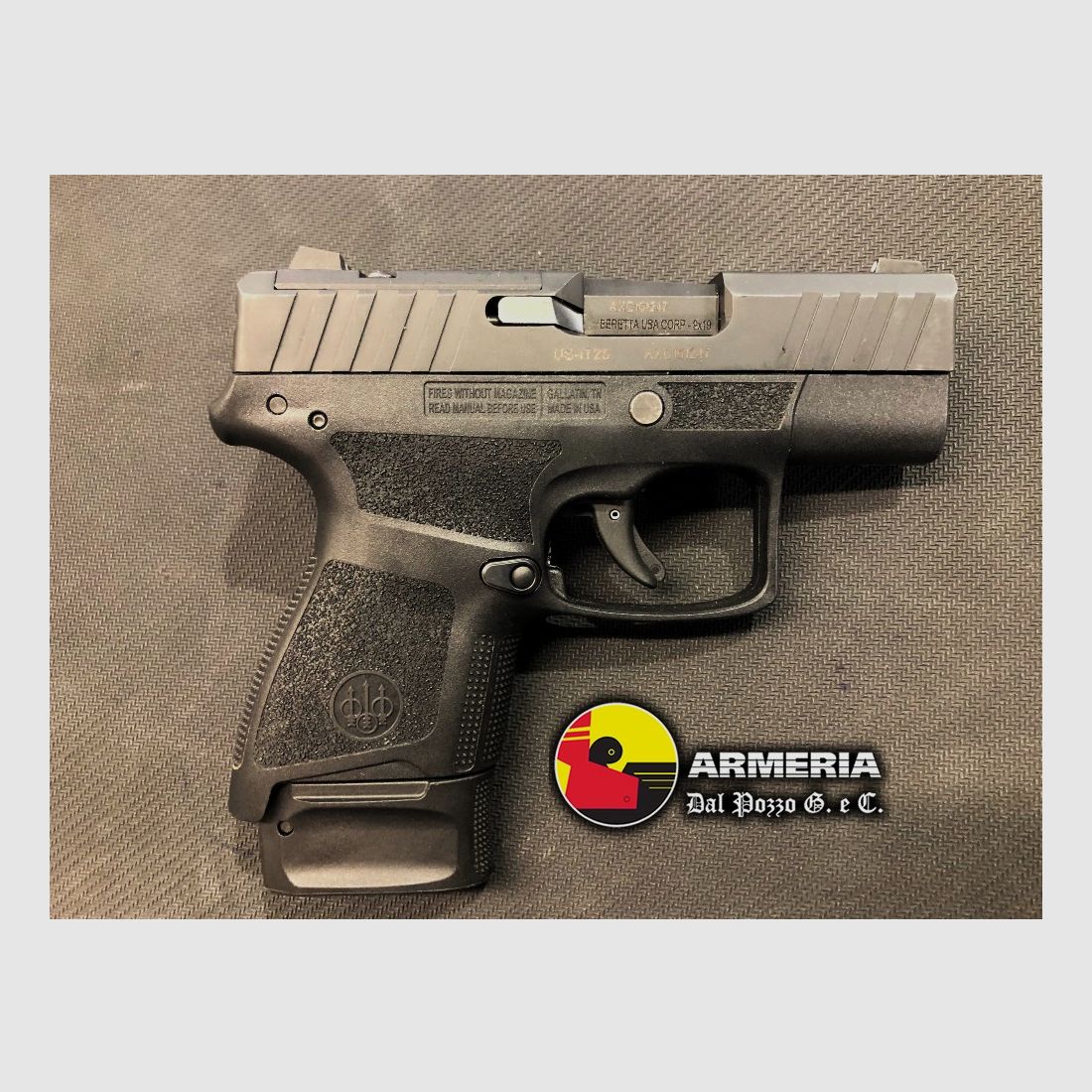 BERETTA APX A1 CARRY 9X19, image 1 sur 2