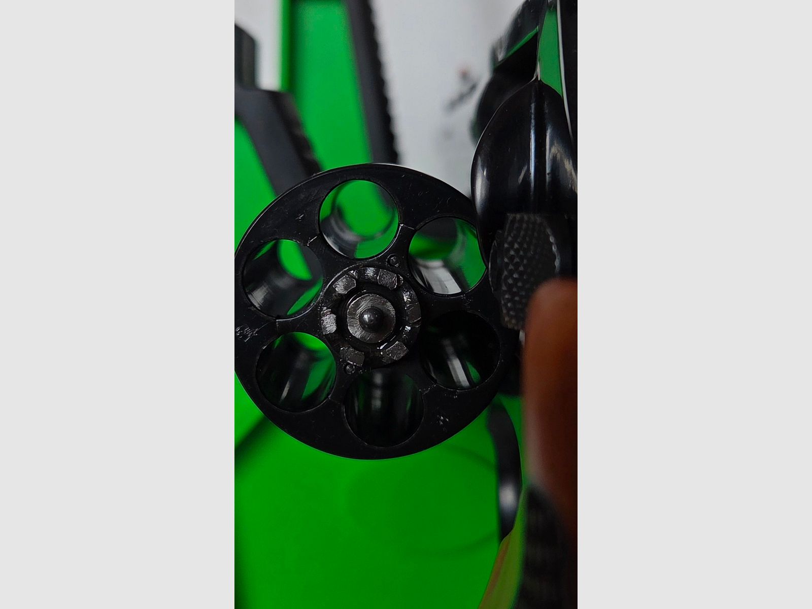 TAURUS 686 Kal. 357 Mag handgefertigter Griff