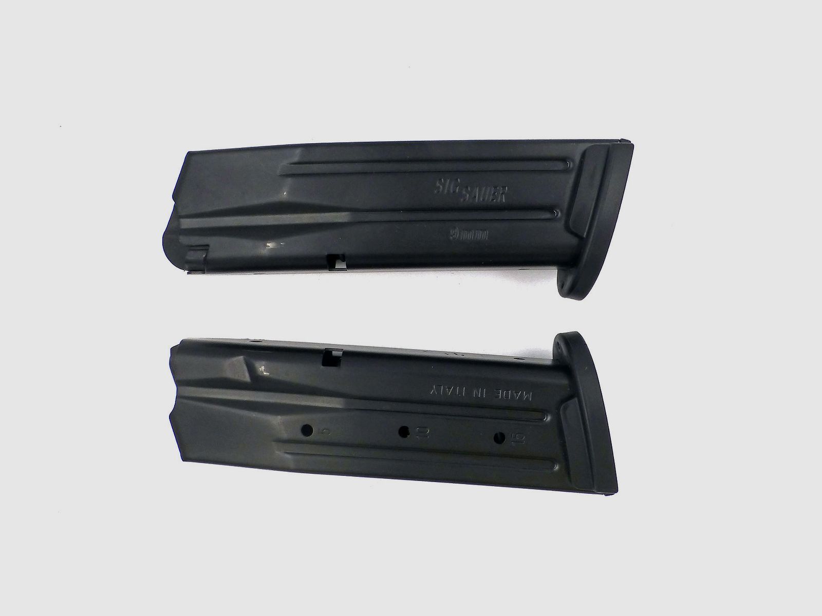 Chargeur SIG SAUER P320C, image 1 sur 2