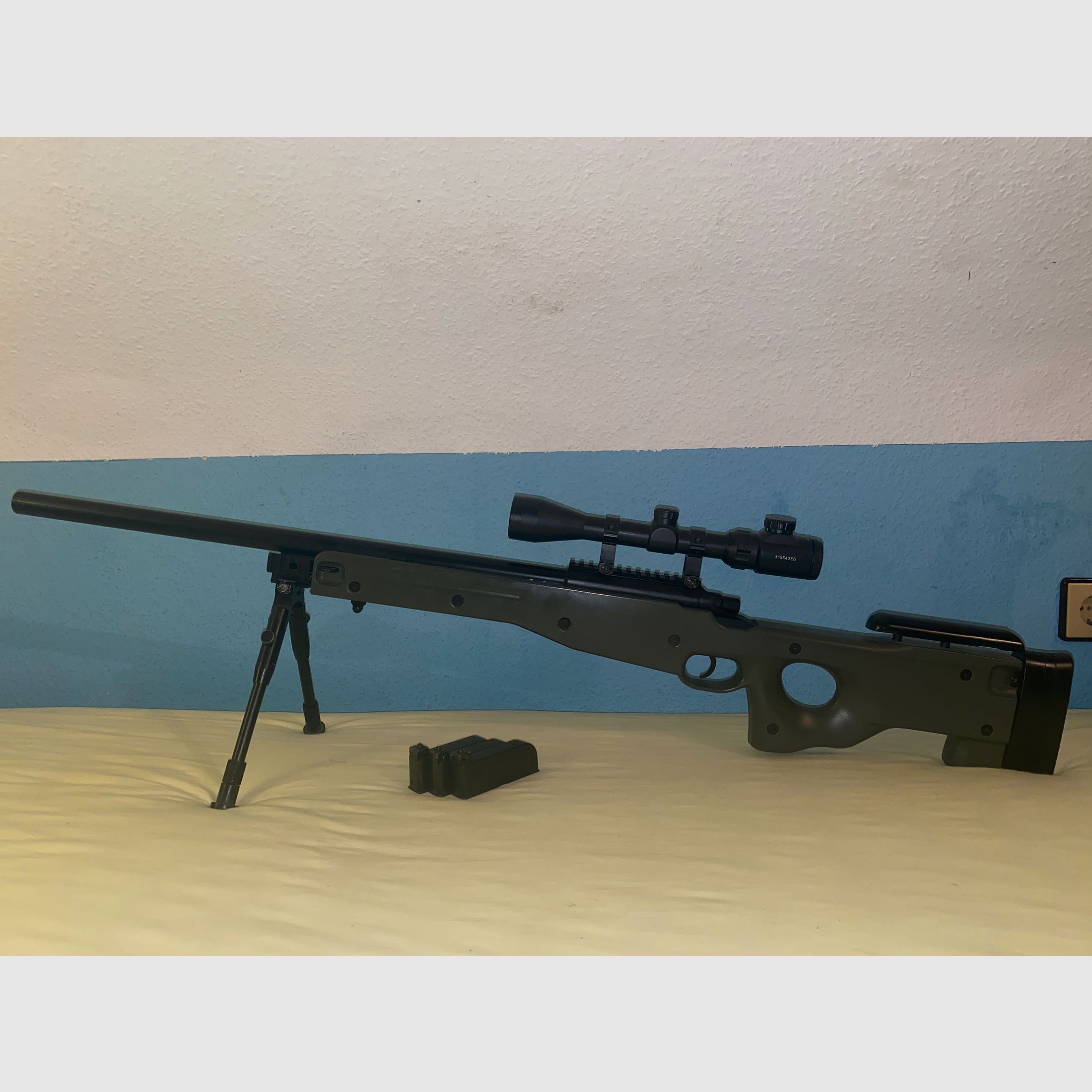 Airsoft / Softair Sniper (L96) avec beaucoup d'accessoires