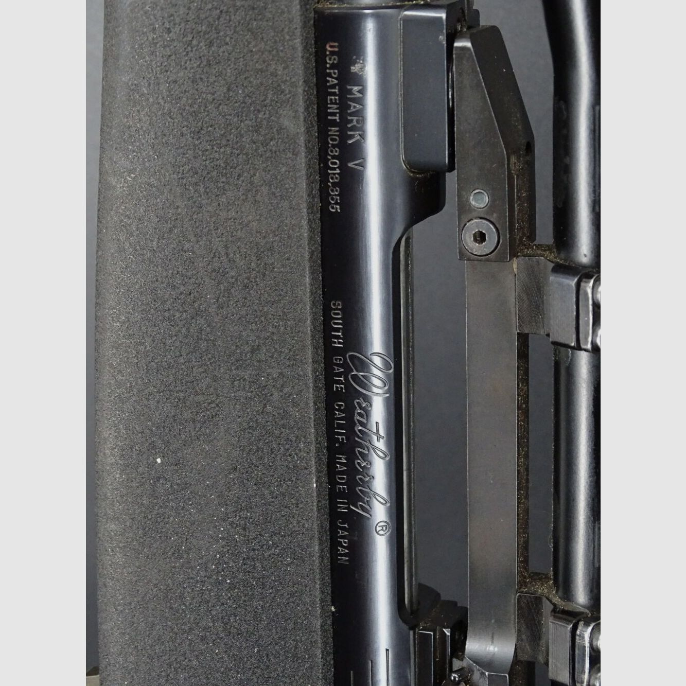 Weatherby Mark V Kaliber .300WBY Magnum Schwenkmontage ZF Zeiss Mark V