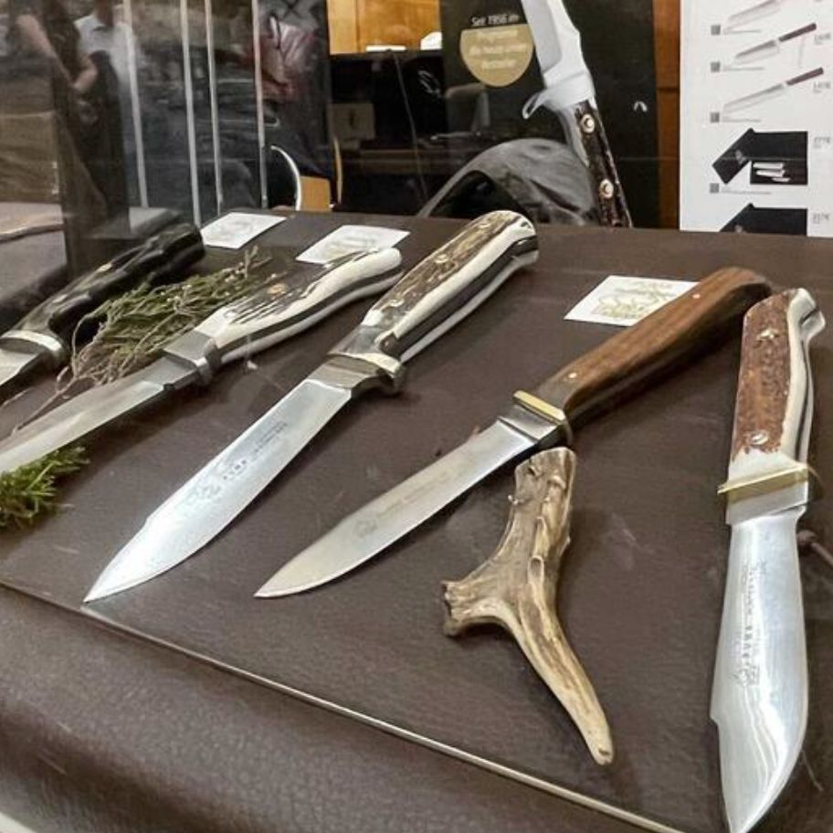 Die Messer-Messe KNIFE  in Solingen