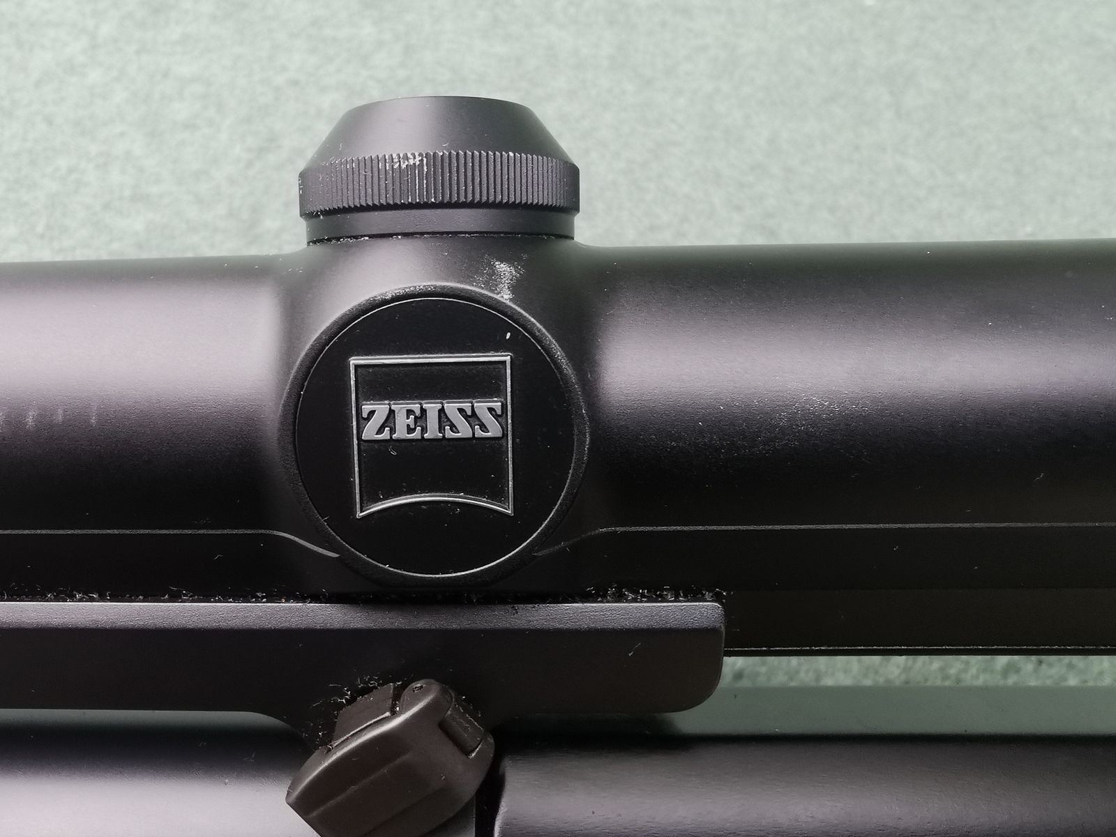 Repetierbüchse Blaser R93 mit Zeiss Diavari