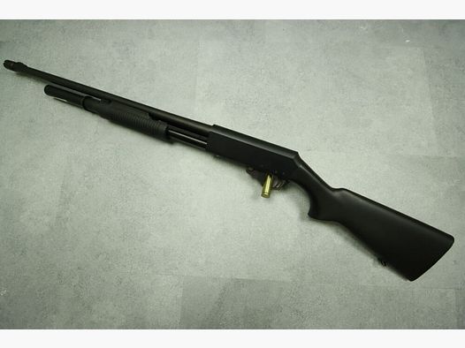 Fusil à répétition à crosse avant Franchi PA 7