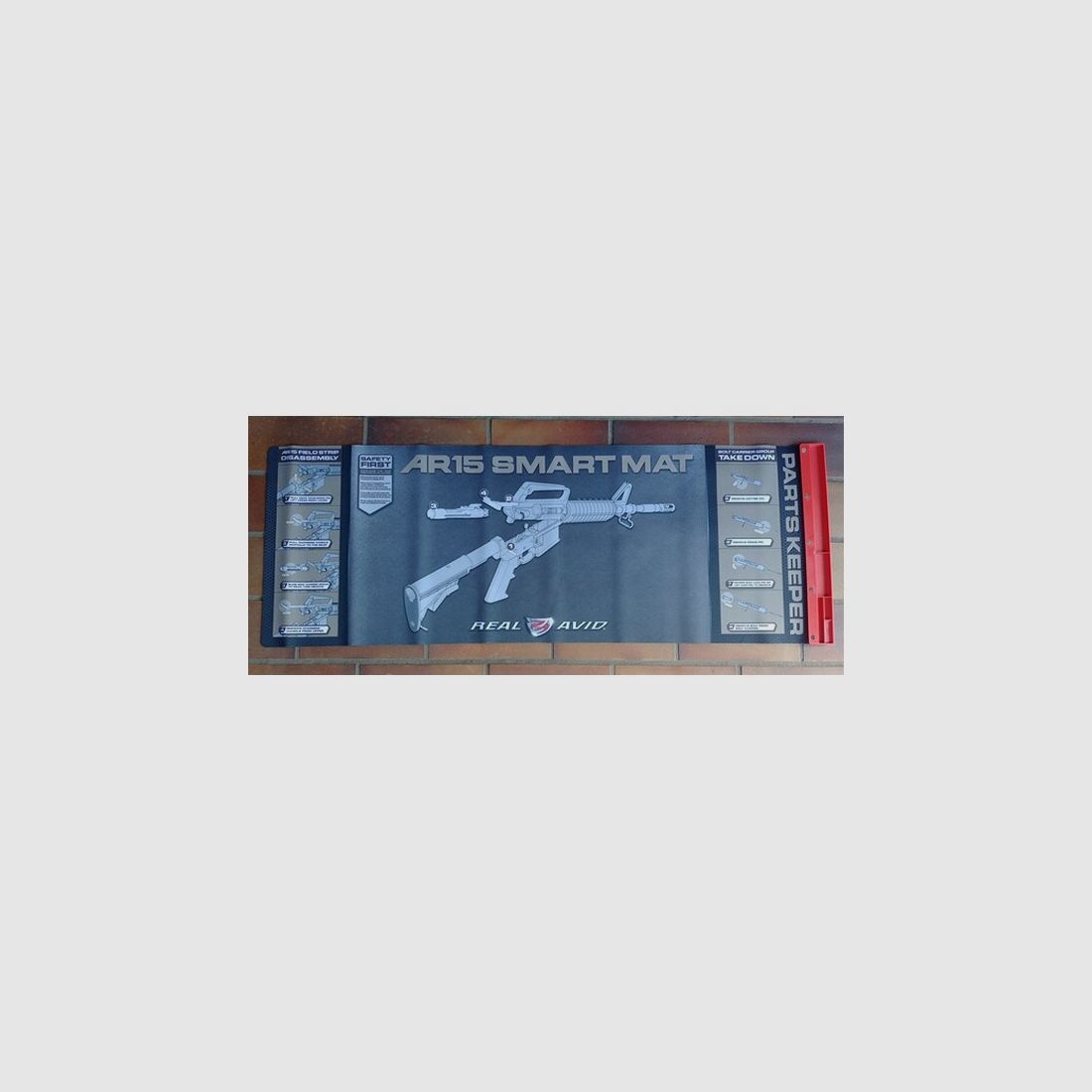 Real AVID AR15 Smart Mat - Artbeitsmatte 110x41cm mit Wartungsanleitung AK47 - mit Magnettablett