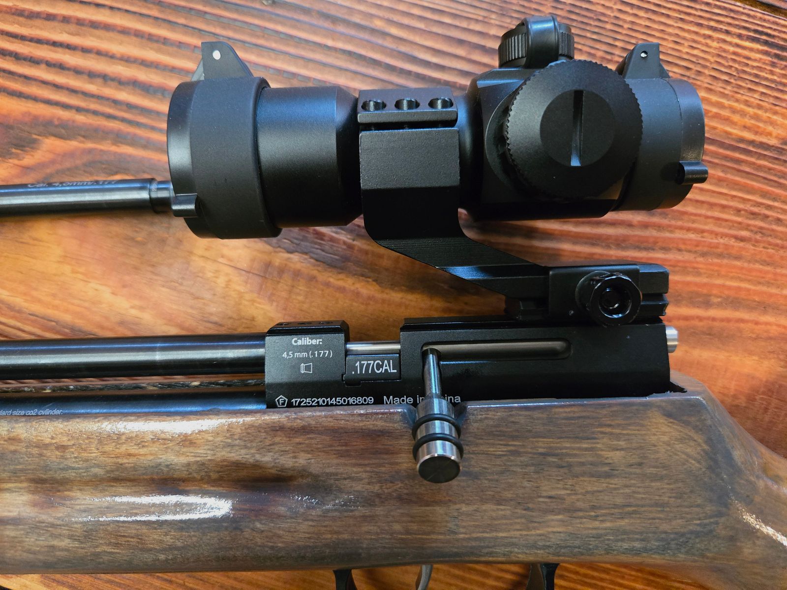 Diana Chaser Gewehr mit Holzschaft CO2 Diabolo 4,5mm Luftgewehr
