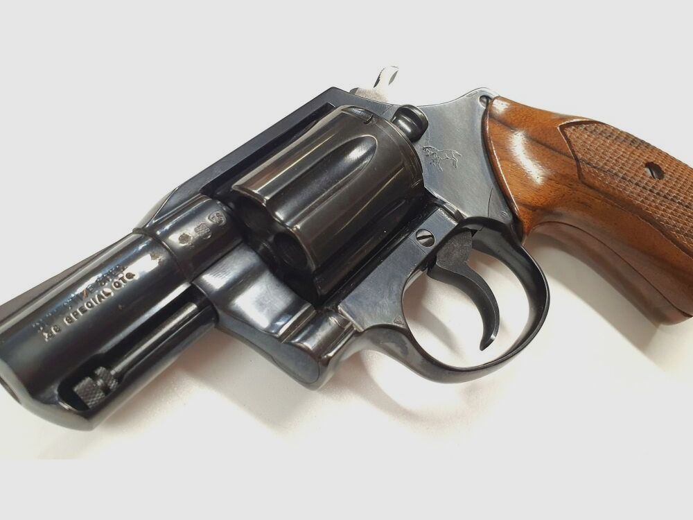 Colt Detective 2" Geblauwde