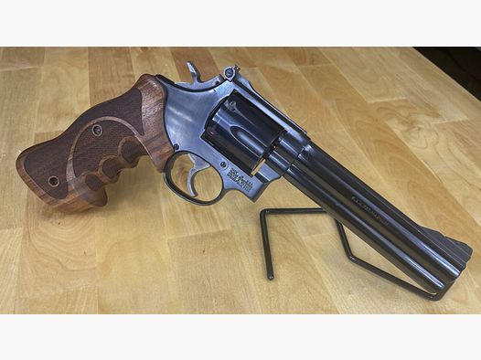 Revolver Smith&Wesson 586-1 6 Zoll Kaliber .357 Magnum