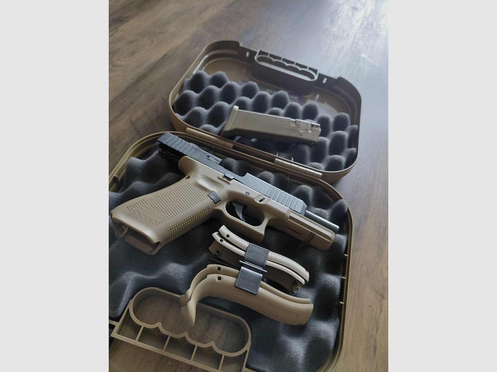 Glock 17 Gen 5 French Edition  schreckschuss gasspistole 