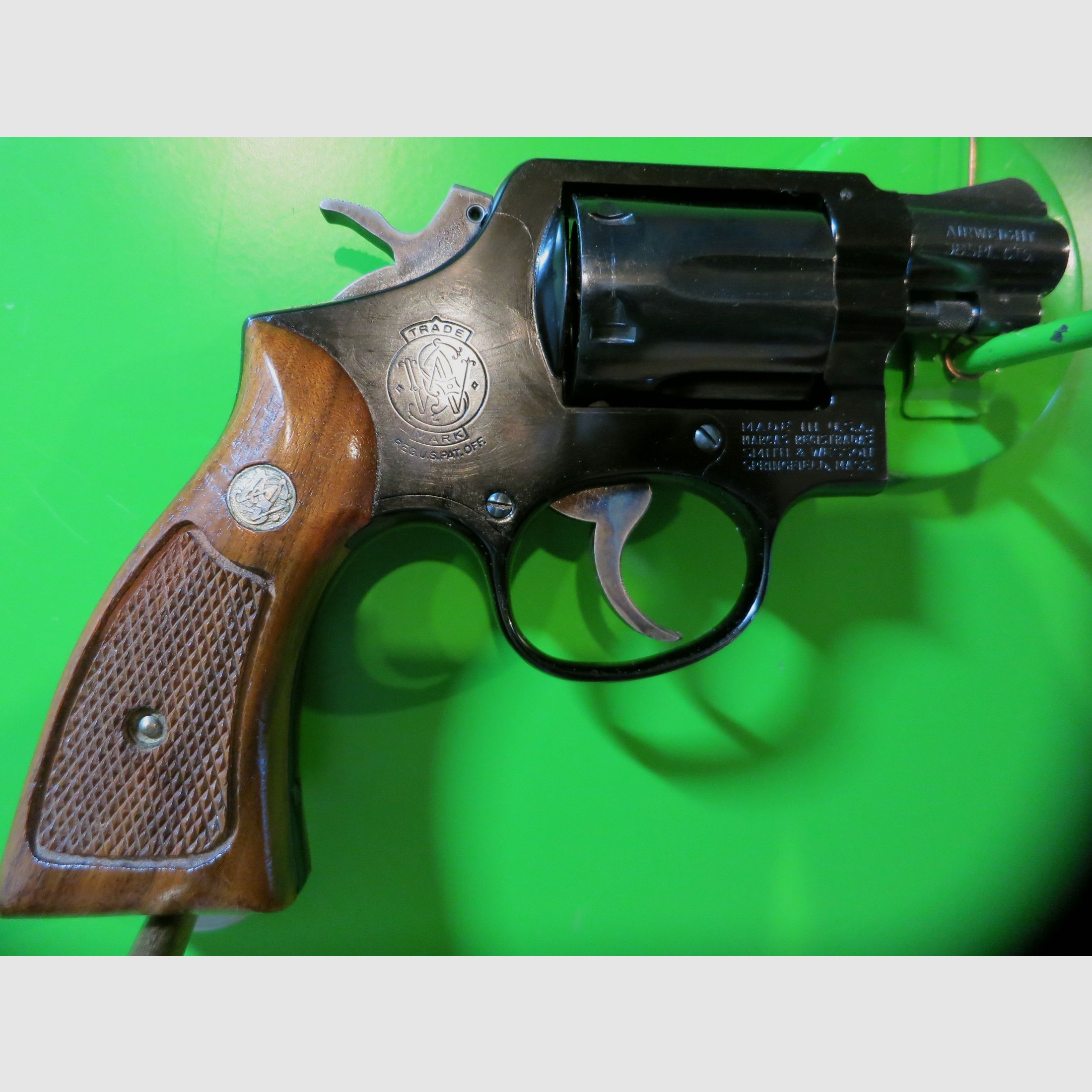 Smith&Wesson Mod. 37 Airweight CTG, .38 Special, 2" Lauf, Jäger/Sammler   #7-