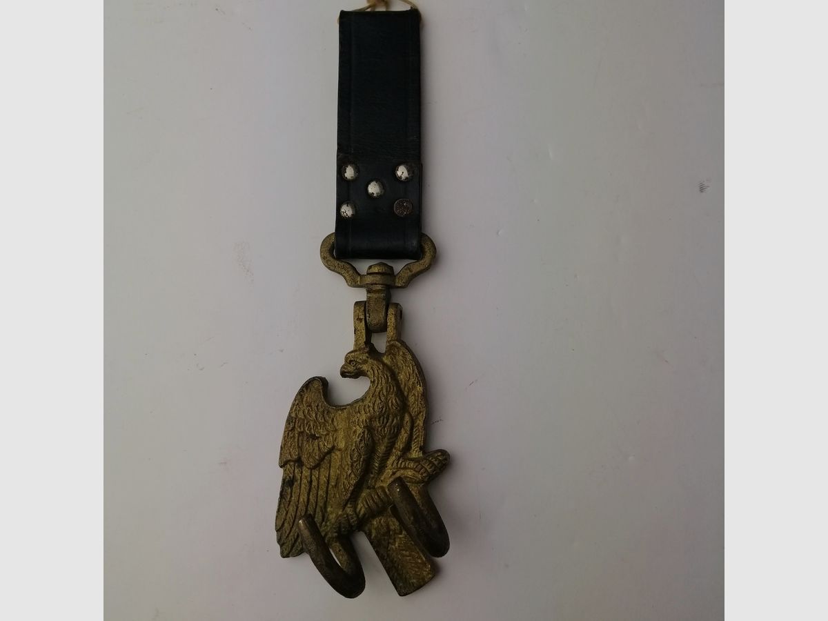 Preußischer Trommelhalter Modell 1905 – Komplett mit Leder – Noch vorhandene Vergoldung – Sehr guter Zustand, Bild 1 von 8