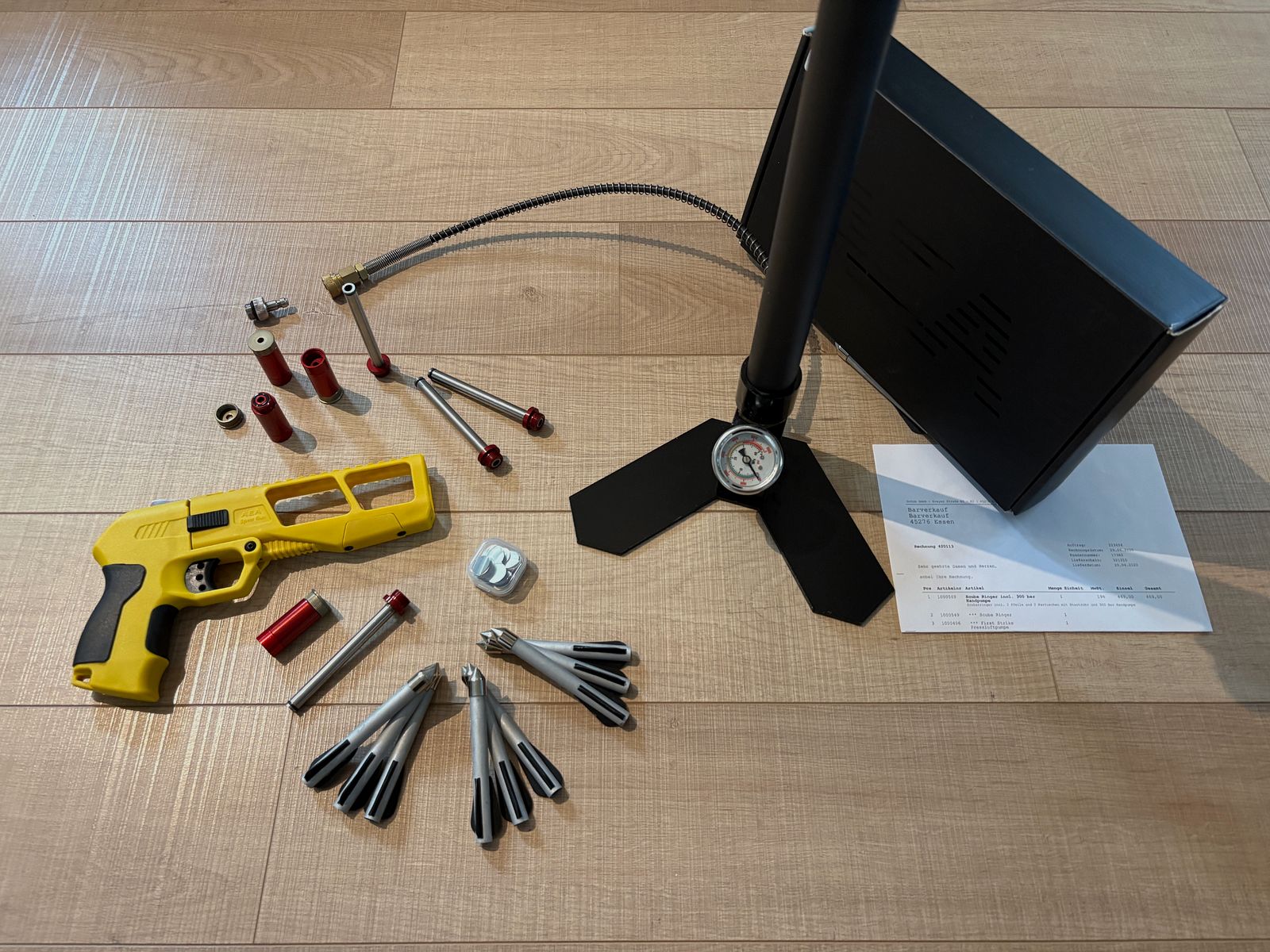 Scuba Ringer harpoon with accessories