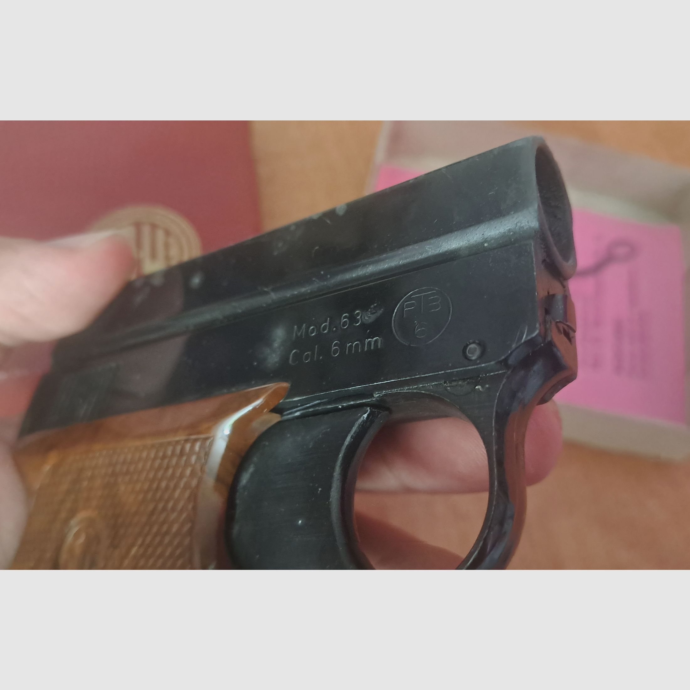 EM-GE Mod. 63 Cal. 6 mm Flobert/ PTB 6 con cargador de repuesto en caja original!