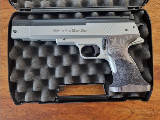Pistola ad aria Weihrauch HW45 Silver Star 4,5 mm Diabolo (P18) Volentieri anche scambio contro 9mm a salve.