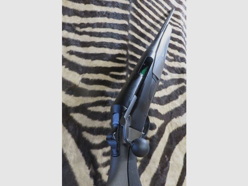 BROWNING Maral 4X Hunter Compo Brown black .7RM Repetierbüchse 61 cm geflutet – gewinde – Waffenkoffer, Bild 9 von 10